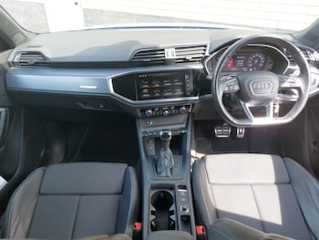 Used Audi Q3 2020 for sale - 75652287: Photo