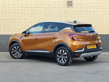 Used Renault Captur 2021 for sale - 75910096: Photo
