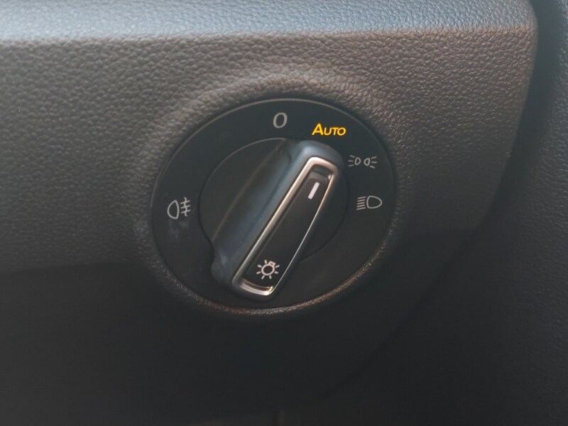 Used Volkswagen T-Roc 2018 for sale - 77832256: Photo 16