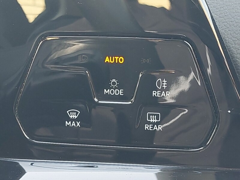 Used Volkswagen Golf 2023 for sale - 77963987: Photo 18