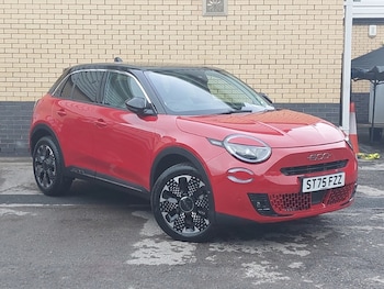 Used Fiat 600 2025 for sale - 76478933: Photo