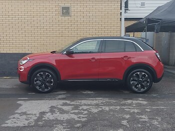 Used Fiat 600 2025 for sale - 76478933: Photo