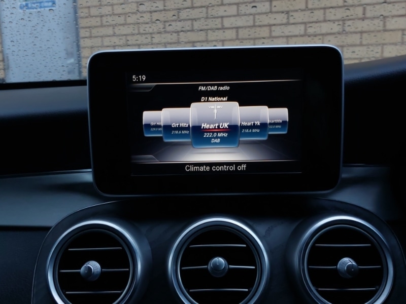 Used Mercedes-Benz C Class 2018 for sale - 76543290: Photo 10