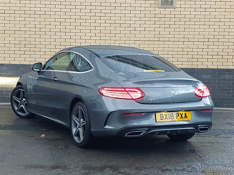 Used Mercedes-Benz C Class 2018 for sale - 76543290: Photo 3