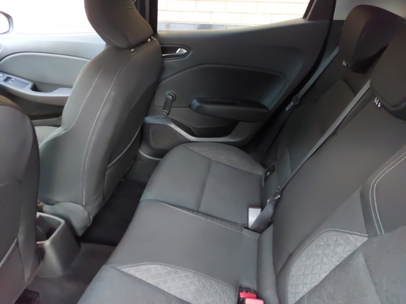 Used Renault Clio 2020 for sale - 76741814: Photo 6