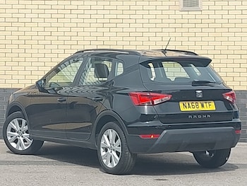 Used SEAT Arona 2018 for sale - 78740395: Photo