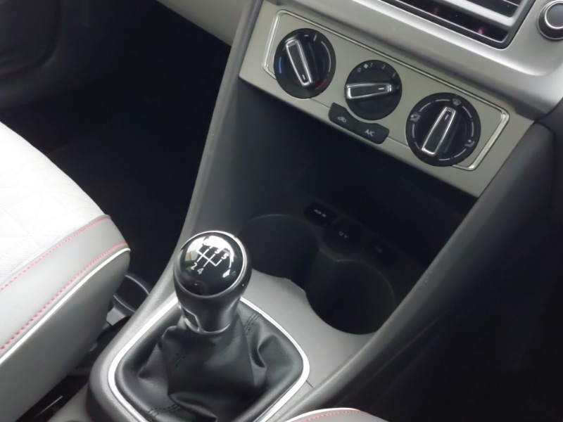 Used Volkswagen Polo 2017 for sale - 76583731: Photo 17