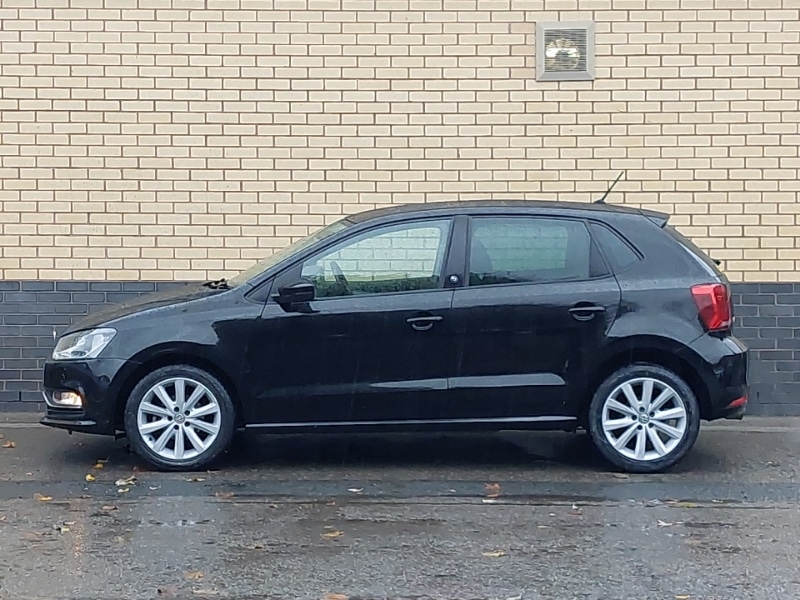 Used Volkswagen Polo 2017 for sale - 76583731: Photo 4