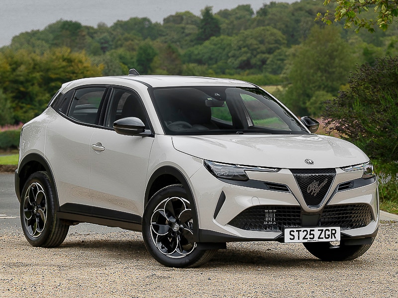 Used Alfa Romeo Junior 2025 for sale - 76707994: Photo 13