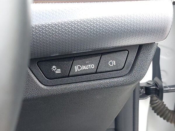 Used BMW iX1 2023 for sale - 76151036: Photo 18
