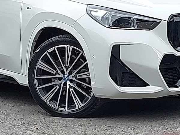 Used BMW iX1 2023 for sale - 76151036: Photo 9