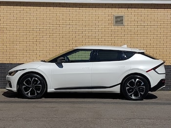 Used Kia EV6 2024 for sale - 78355438: Photo