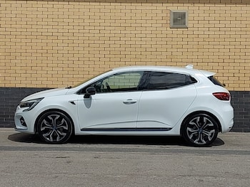 Used Renault Clio 2021 for sale - 78642739: Photo