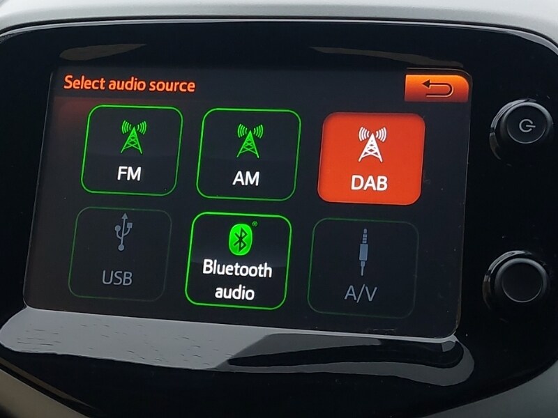 Used Peugeot 108 2014 for sale - 77419356: Photo 13