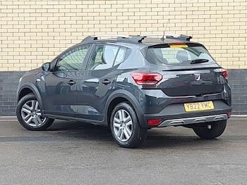 Used Dacia Sandero Stepway 2022 for sale - 75780576: Photo