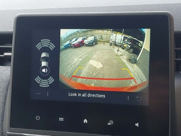 Used Renault Clio 2025 for sale - 76335964: Photo 11