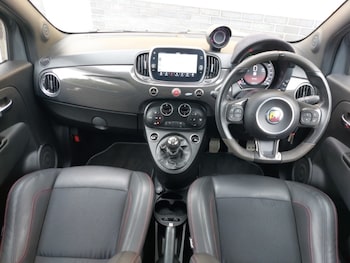 Used Abarth 595 2021 for sale - 76282093: Photo