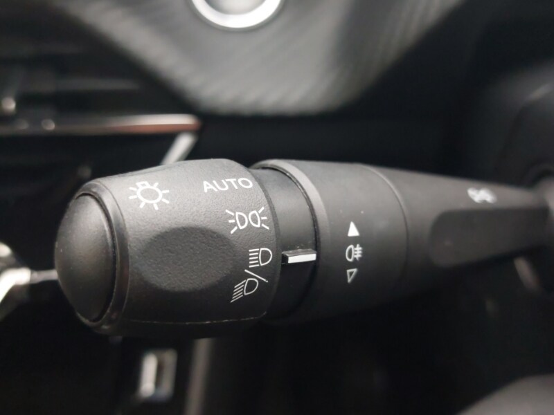 Used Peugeot 2008 2022 for sale - 77664153: Photo 17