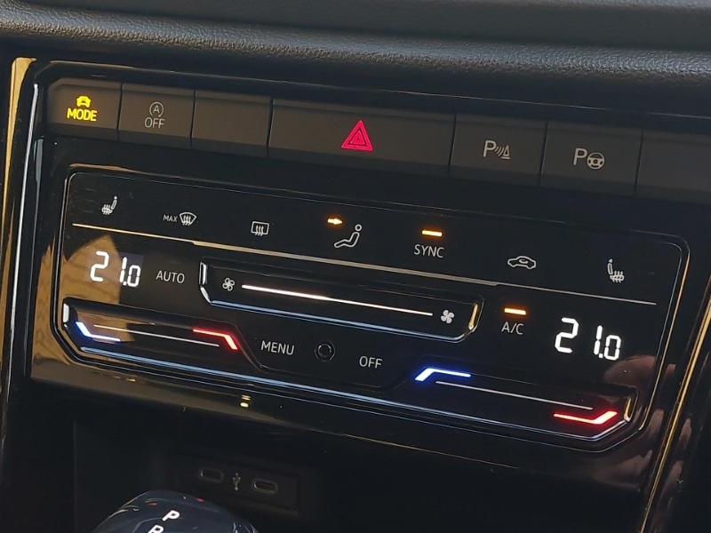 Used Volkswagen T-Roc 2025 for sale - 77012612: Photo 15