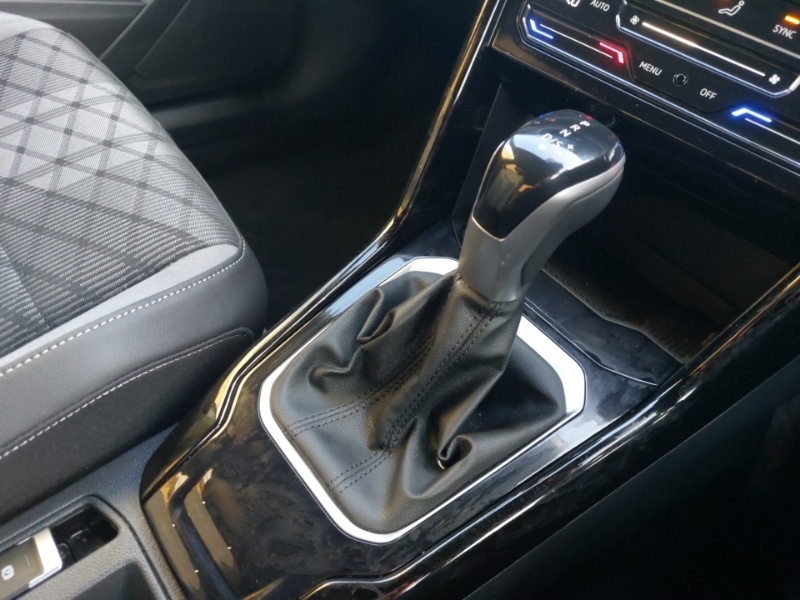 Used Volkswagen T-Roc 2025 for sale - 77012612: Photo 16