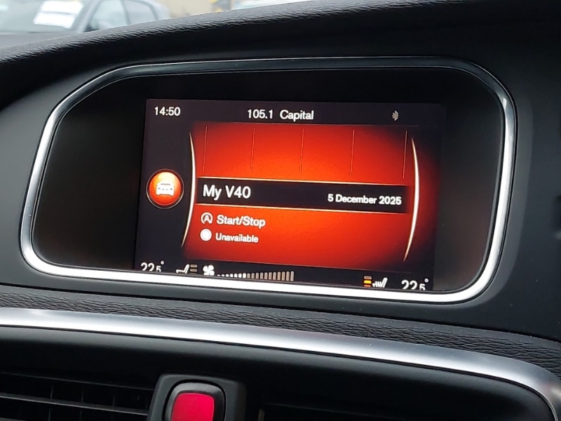 Used Volvo V40 2018 for sale - 76839202: Photo 10