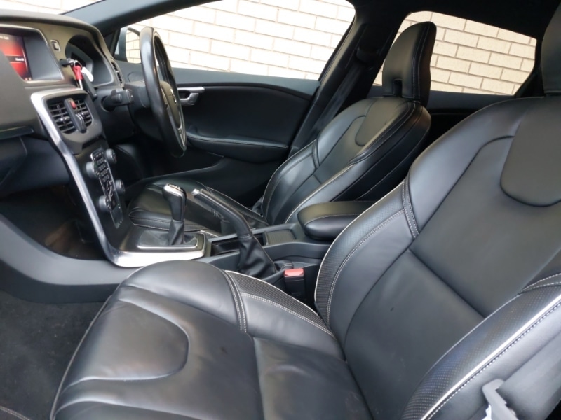 Used Volvo V40 2018 for sale - 76839202: Photo 5