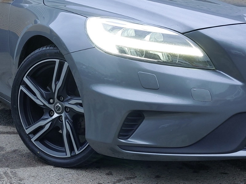 Used Volvo V40 2018 for sale - 76839202: Photo 9