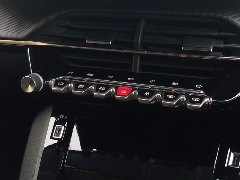 Used Peugeot 208 2020 for sale - 76533438: Photo 15