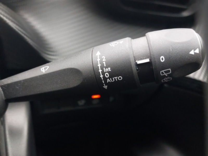 Used Peugeot 2008 2022 for sale - 77509049: Photo 18