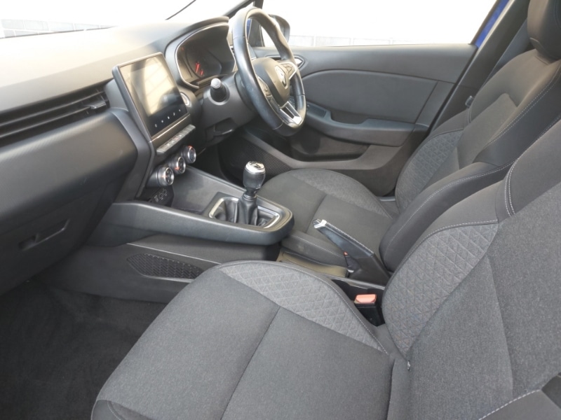 Used Renault Clio 2020 for sale - 77969100: Photo 5