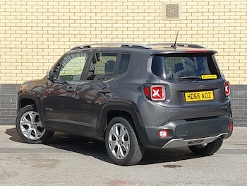 Used Jeep Renegade 2016 for sale - 75976465: Photo