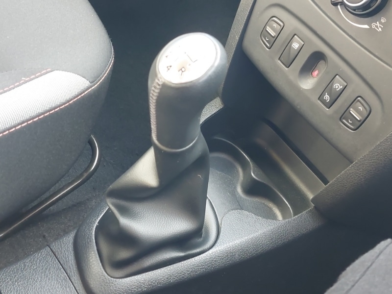 Used Dacia Sandero Stepway 2019 for sale - 78033415: Photo 16