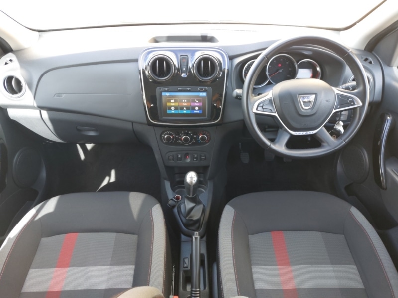 Used Dacia Sandero Stepway 2019 for sale - 78033415: Photo 2