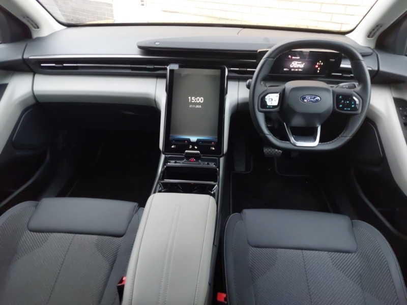 Used Ford Explorer 2025 for sale - 76827171: Photo 2