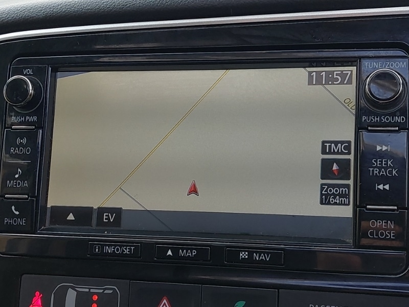 Used Mitsubishi Outlander 2017 for sale - 77265672: Photo 14