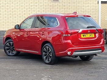 Used Mitsubishi Outlander 2017 for sale - 77265672: Photo