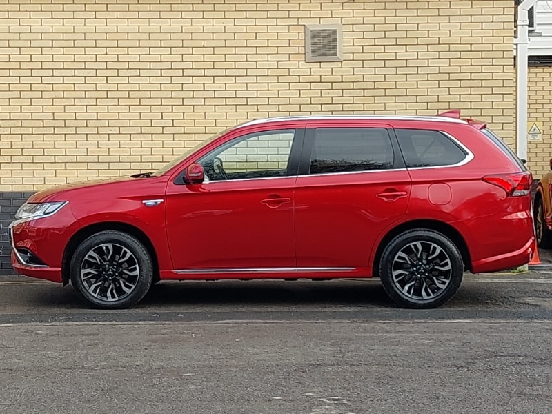 Used Mitsubishi Outlander 2017 for sale - 77265672: Photo 4