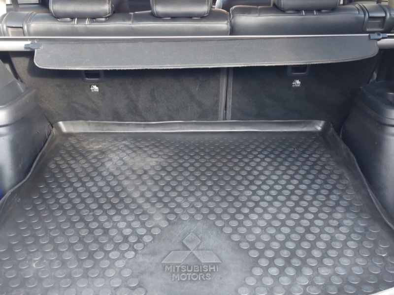 Used Mitsubishi Outlander 2017 for sale - 77265672: Photo 8