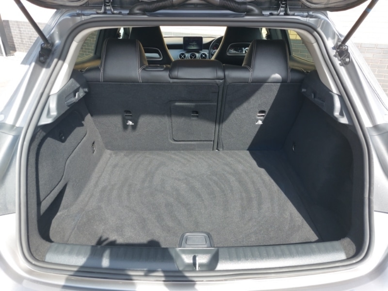 Used Mercedes-Benz GLA 2019 for sale - 78203291: Photo 8