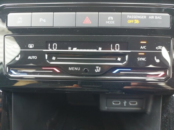 Used Volkswagen T-Cross 2024 for sale - 75289977: Photo 14