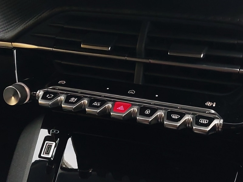 Used Peugeot 208 2025 for sale - 76885521: Photo 15