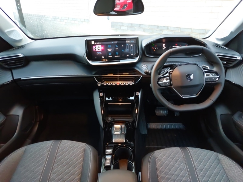 Used Peugeot 208 2025 for sale - 76885521: Photo 2