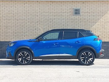 Used Peugeot 2008 2021 for sale - 78342923: Photo