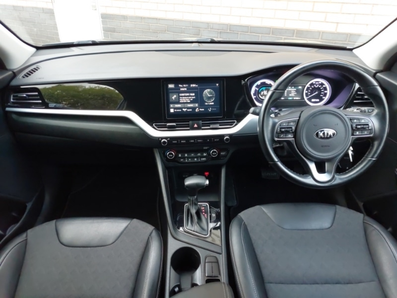 Used Kia Niro 2020 for sale - 76602452: Photo 2