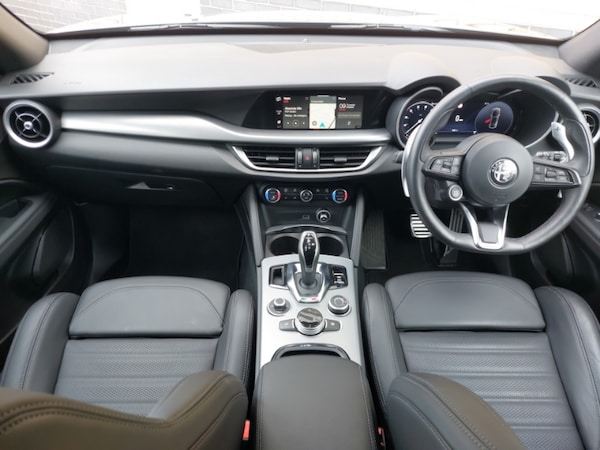 Used Alfa Romeo Stelvio 2024 for sale - 76225893: Photo 2