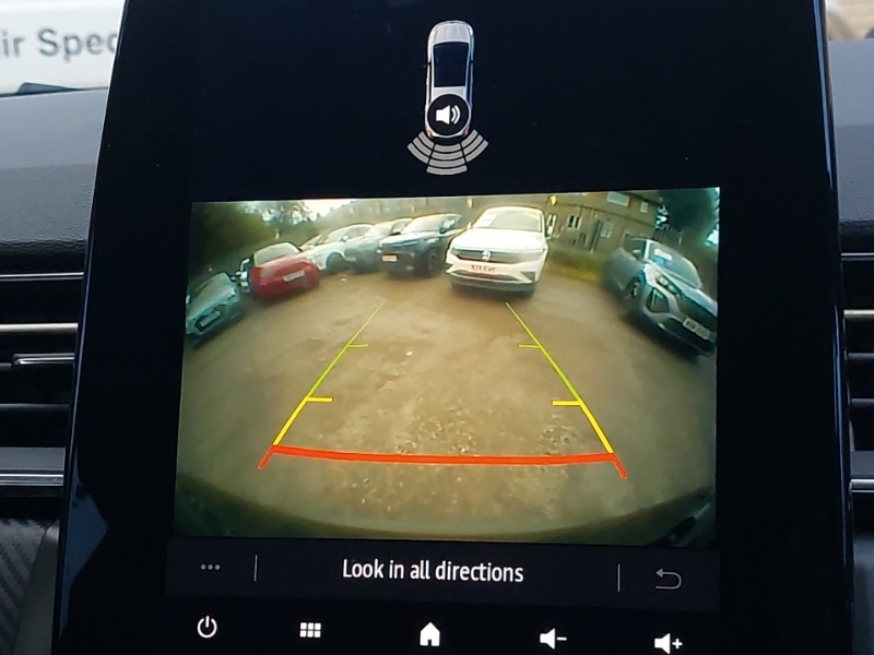 Used Renault Captur 2023 for sale - 76736946: Photo 11