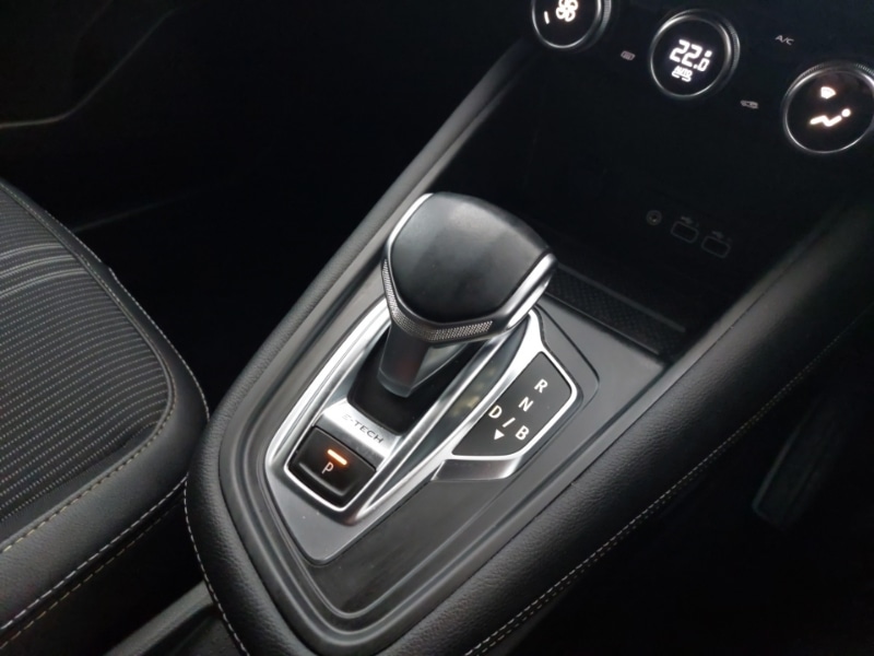 Used Renault Captur 2023 for sale - 76736946: Photo 16