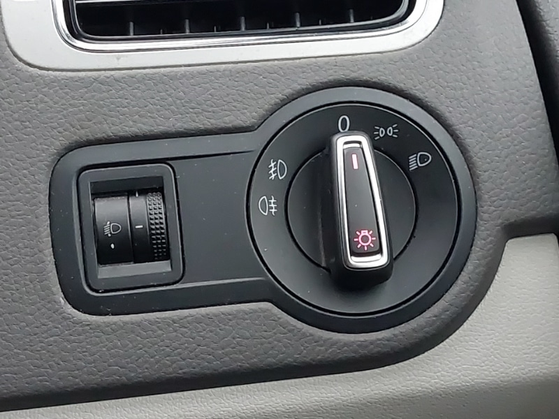 Used Volkswagen Polo 2017 for sale - 76656744: Photo 15