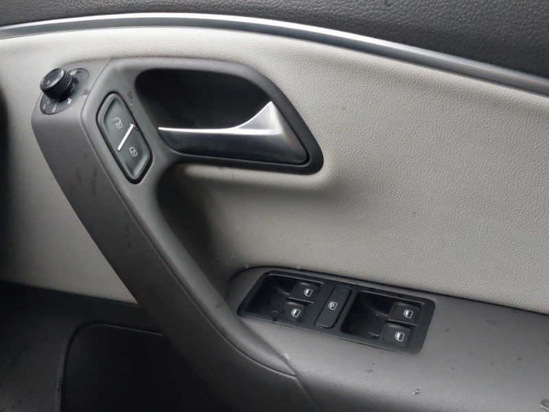 Used Volkswagen Polo 2017 for sale - 76656744: Photo 16