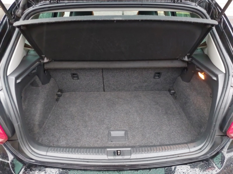 Used Volkswagen Polo 2017 for sale - 76656744: Photo 8